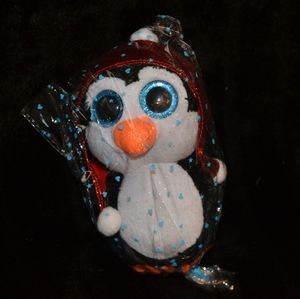 NWOT Holiday Ty Beanie Boos GALE the Penguin